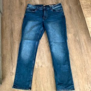 DKNY Duane Straight Fit